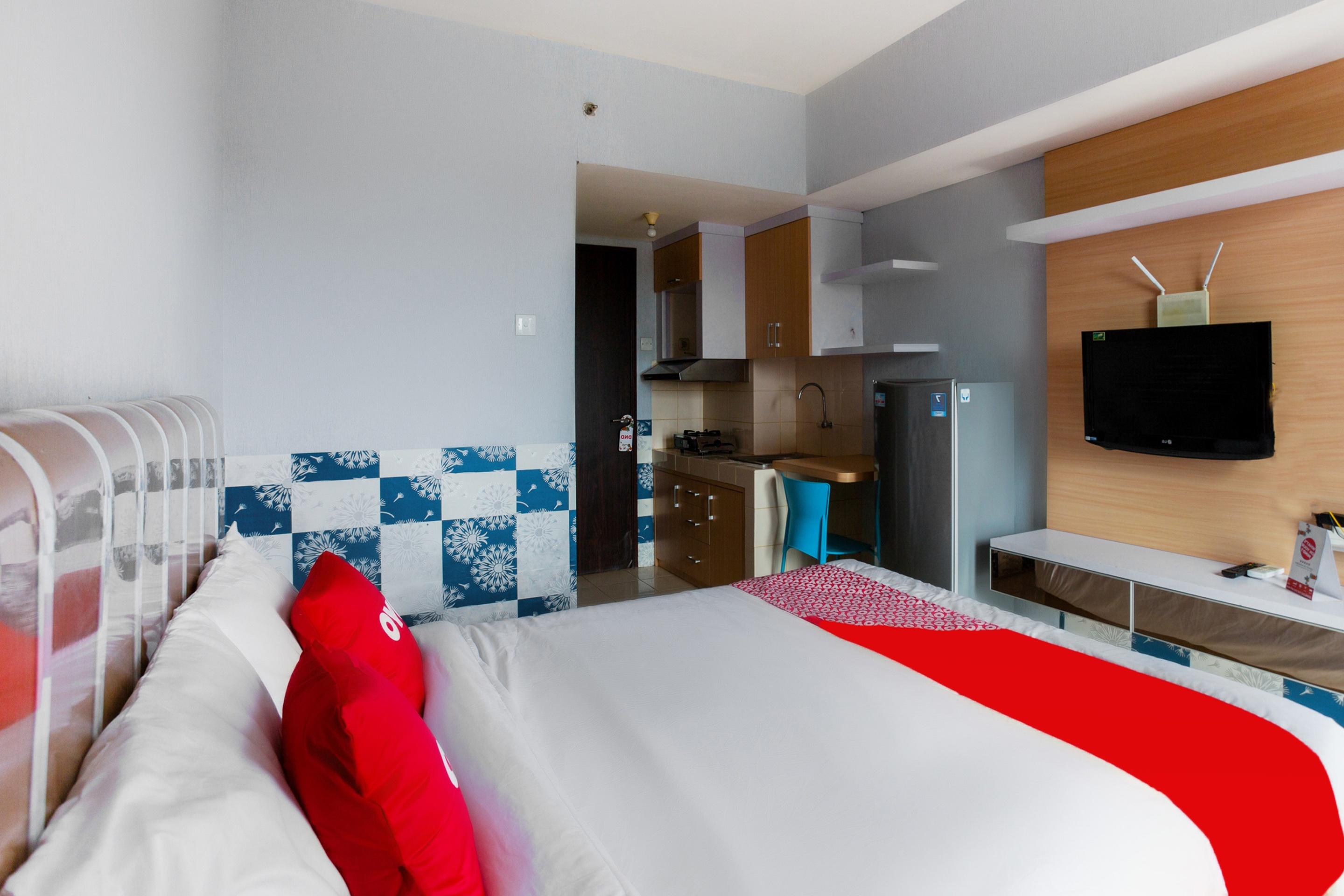 Oyo 2582 Apartemen Serpong Green View Тангеранг Экстерьер фото